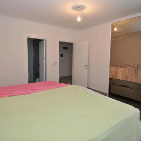 Modern Holiday Flat In Alanyamyra